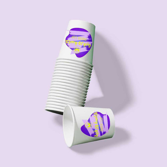 كاسات ورقية